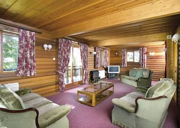 Penllwyn Lodges