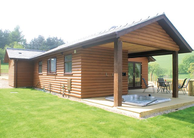 Lower Fishpools Lodges